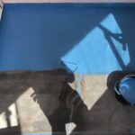 ベランダ防水　ウレタン防水１層目塗布｜大阪市住吉区N様邸外壁塗装・屋根塗装工事 | 外壁・屋根塗装専門店 ペイントプロ